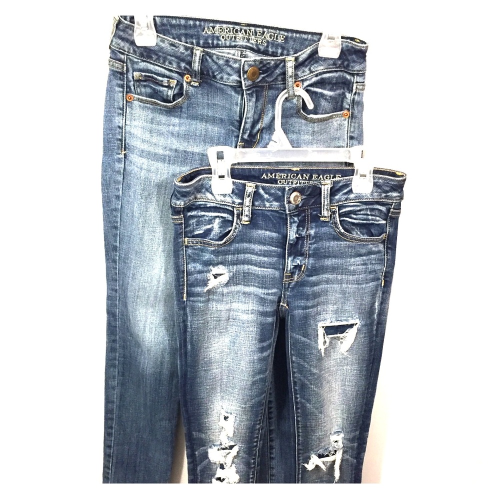 2 pairs of American eagle jeans